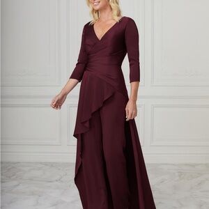 NWT Christina Wu Jumpsuit in satin with V-neck long sleeves Sz 10 Mother Bride‎